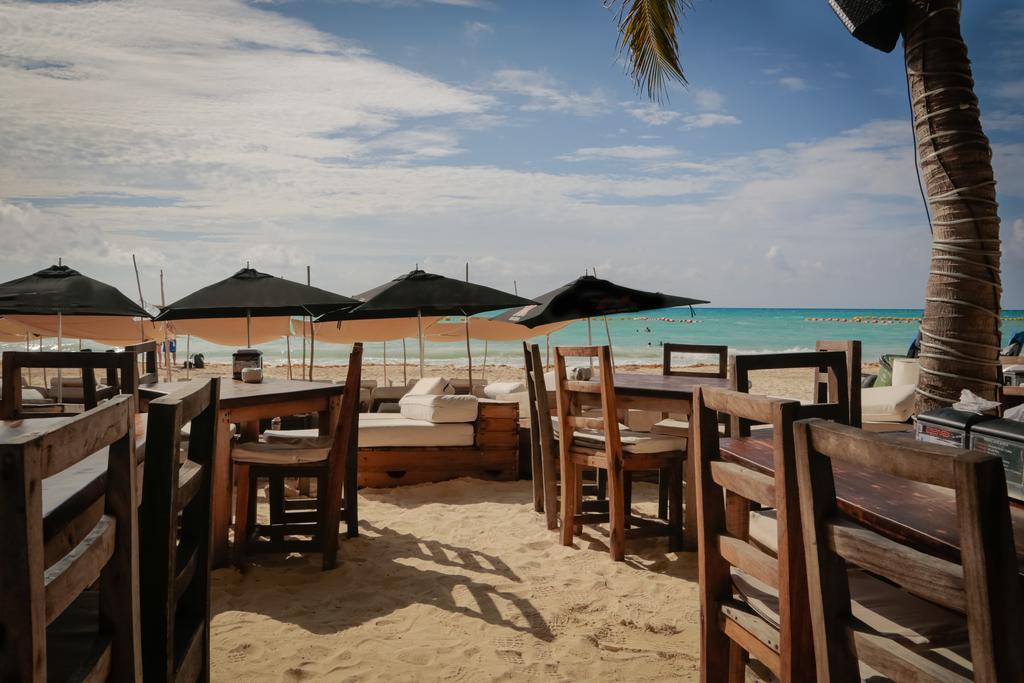 Hotel Azul By Encanto Playa del Carmen Esterno foto