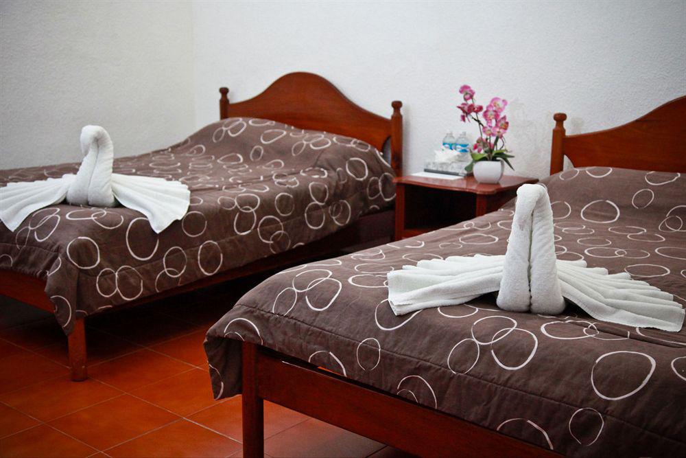 Hotel Azul By Encanto Playa del Carmen Esterno foto